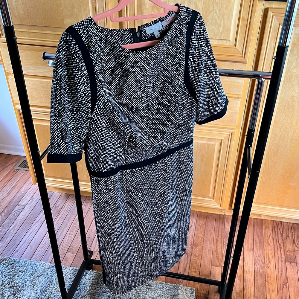 Body con limited dress from the Scandal collection.